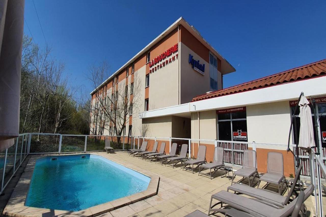 Hotel Kyriad Aix Les Milles - Plan De Campagne