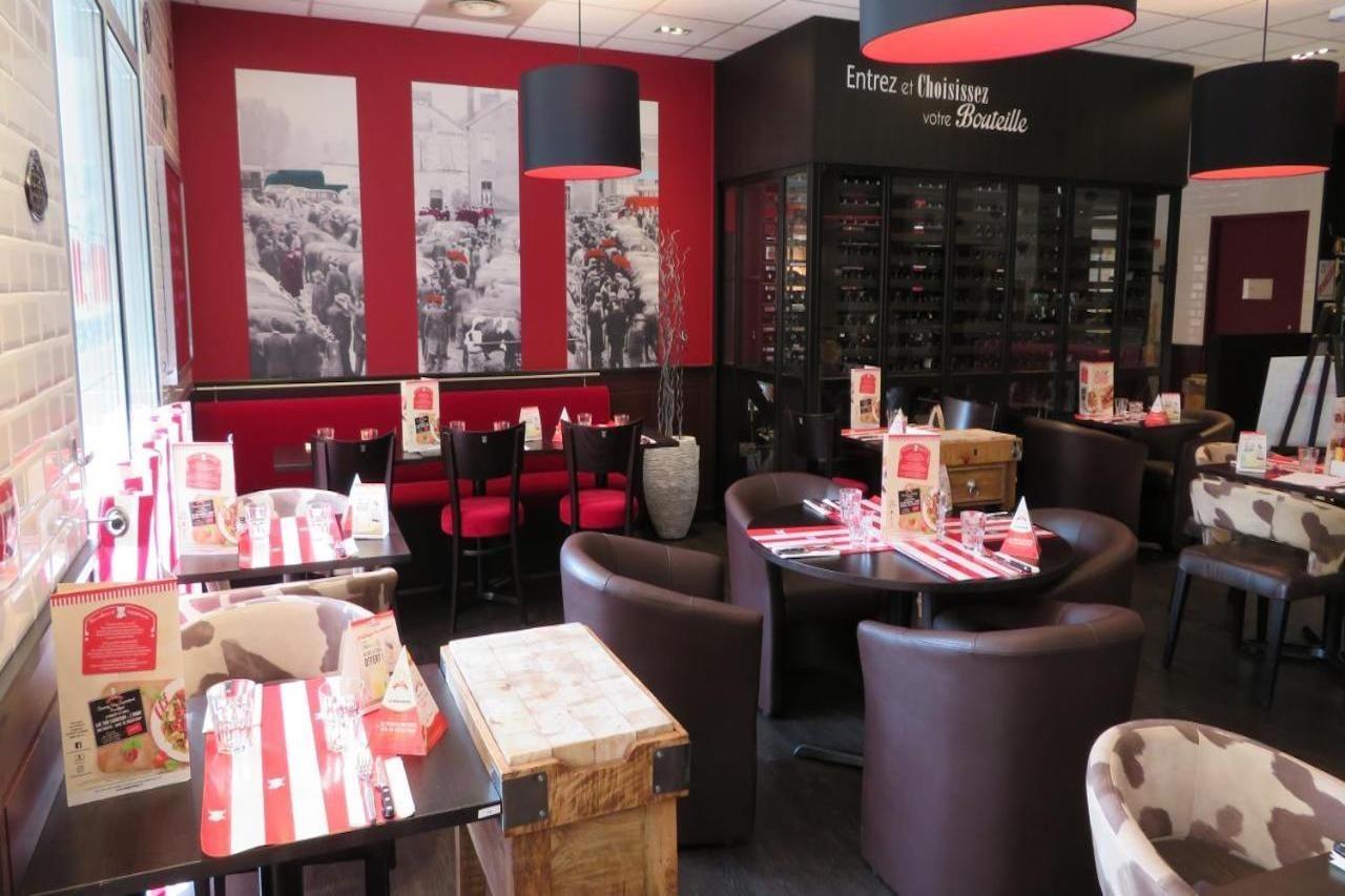 Kyriad Aix Les Milles - Plan De Campagne Hotel 3*