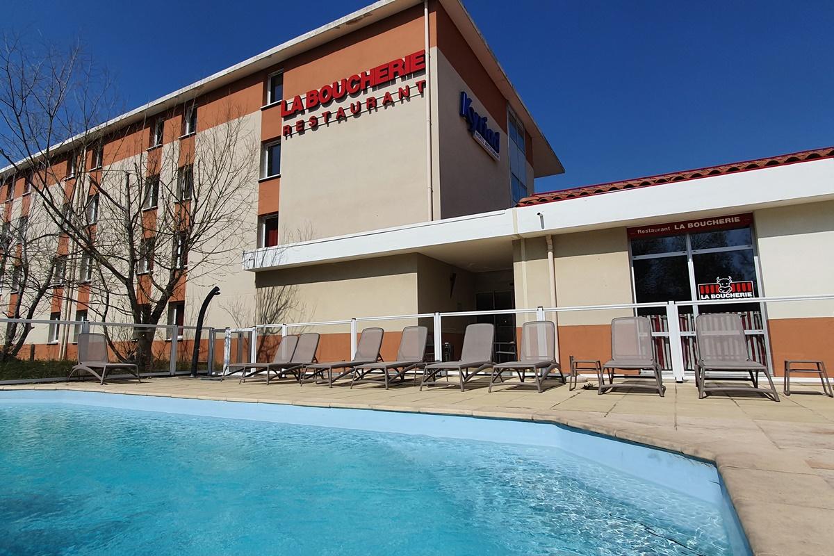 Hotel Kyriad Aix Les Milles - Plan De Campagne