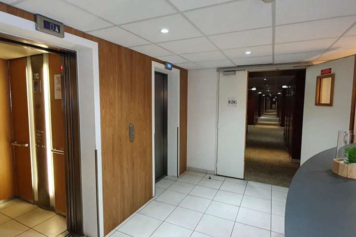 Kyriad Aix Les Milles - Plan De Campagne 3* Bouc-Bel-Air