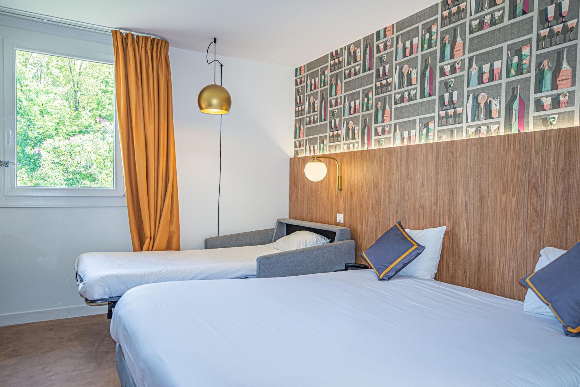 Hotel Kyriad Aix Les Milles - Plan De Campagne 3*
